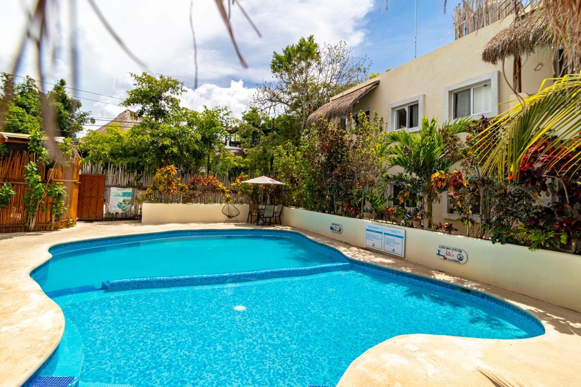 Hotel & Suites Oasis Bacalar Esterno foto