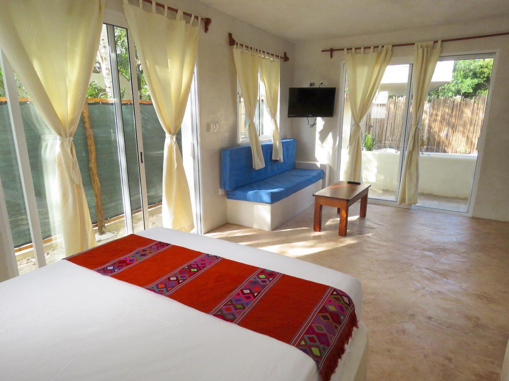 Hotel & Suites Oasis Bacalar Esterno foto