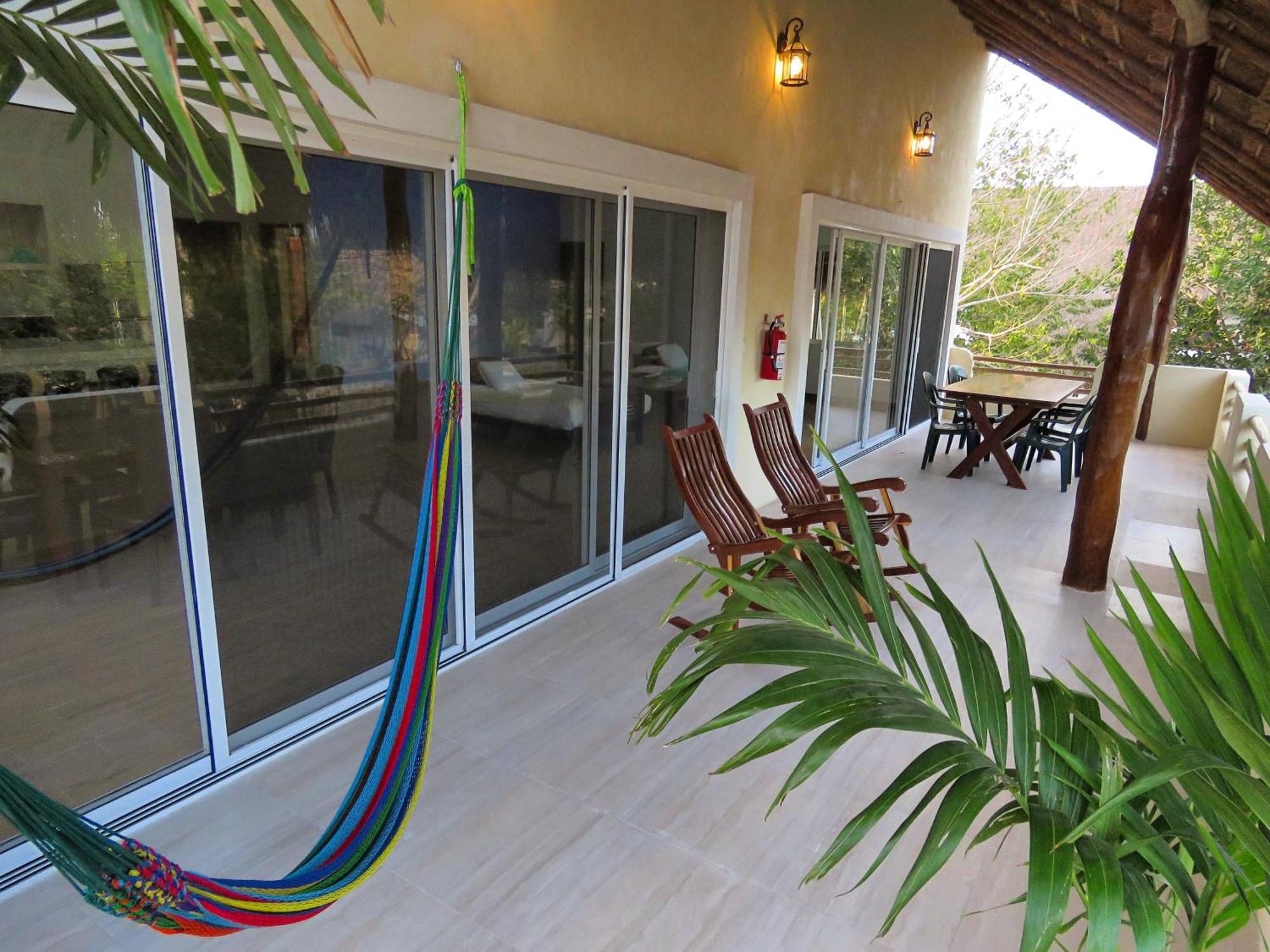 Hotel & Suites Oasis Bacalar Esterno foto
