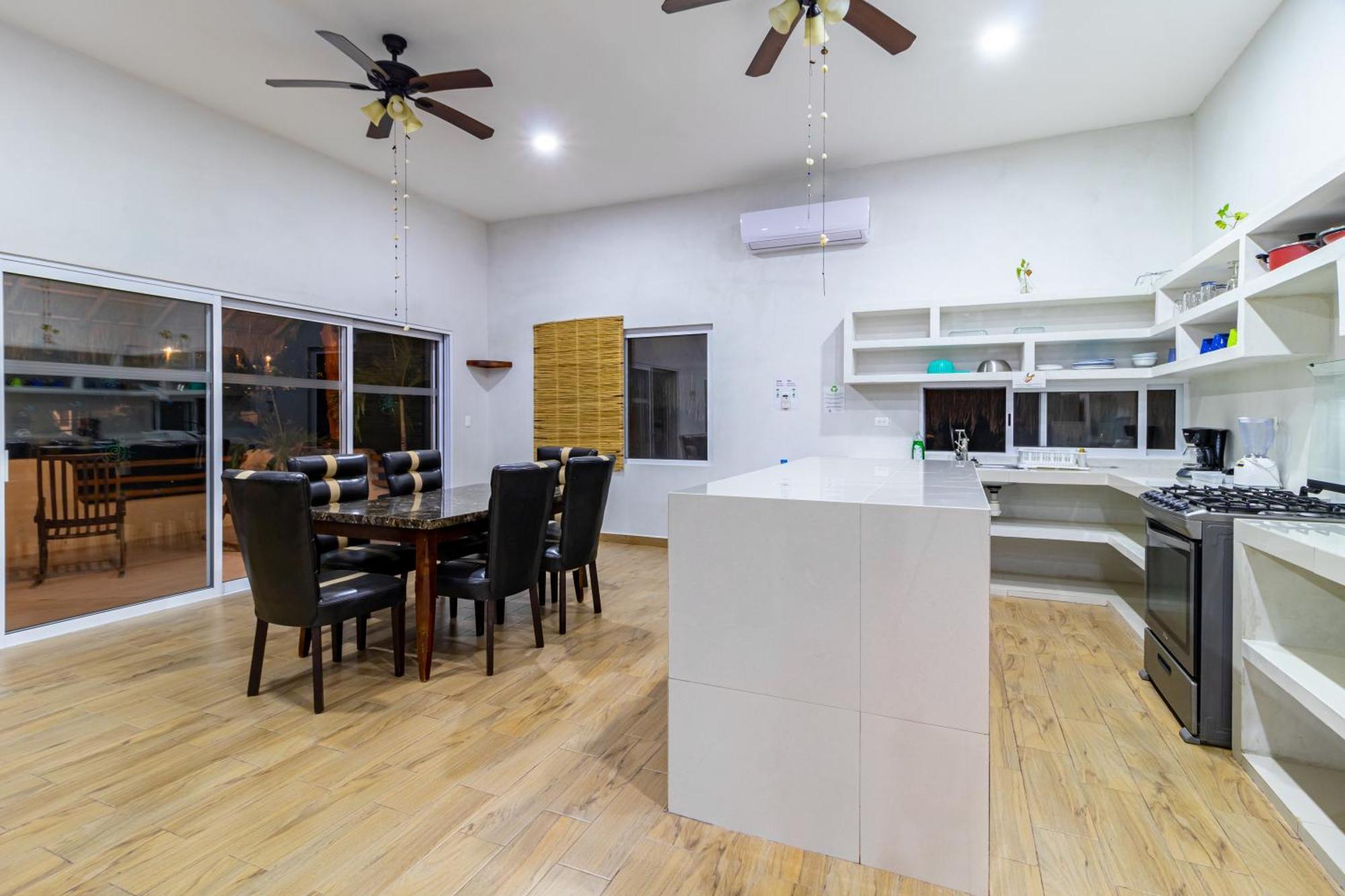 Hotel & Suites Oasis Bacalar Esterno foto