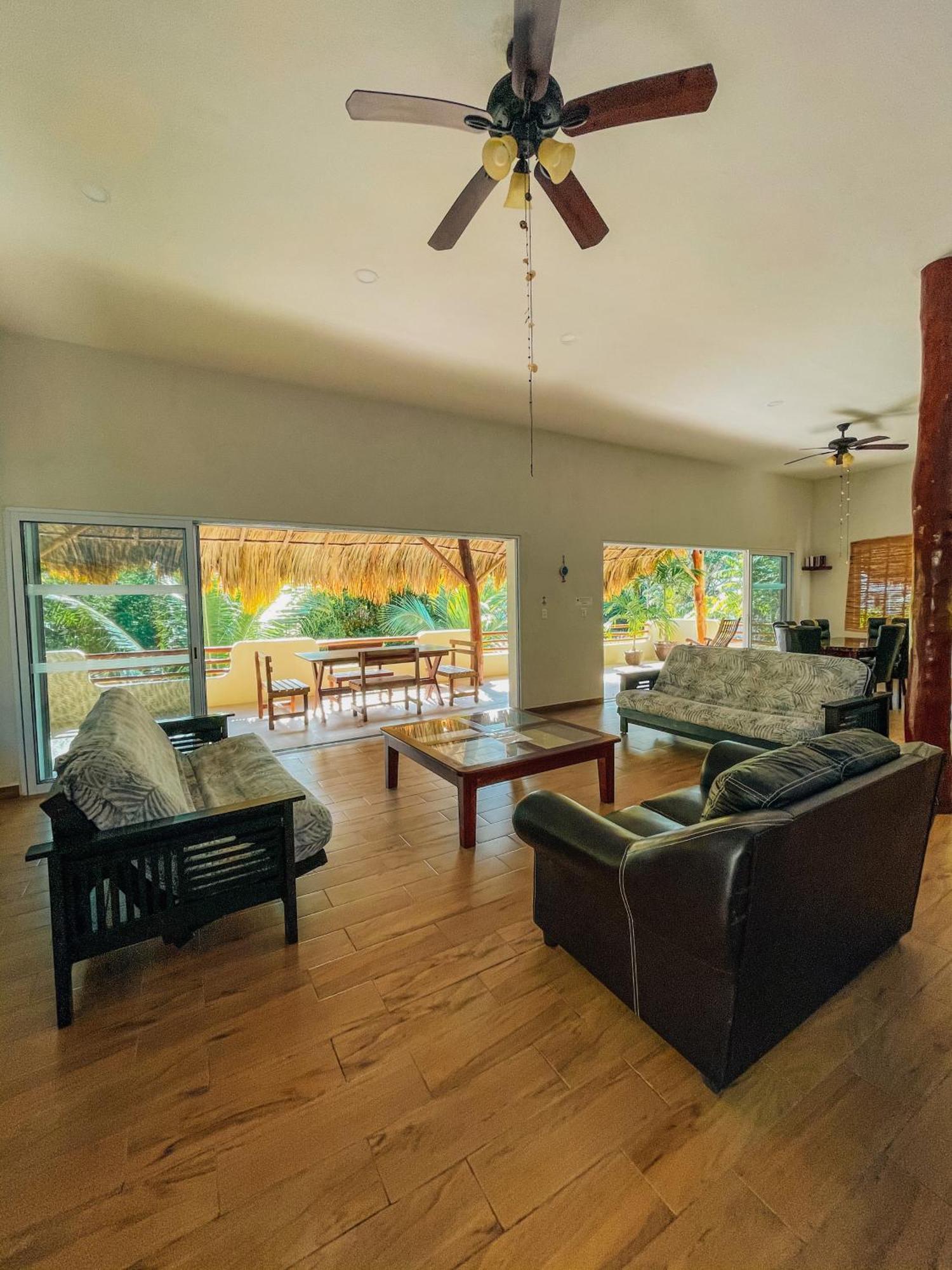 Hotel & Suites Oasis Bacalar Esterno foto