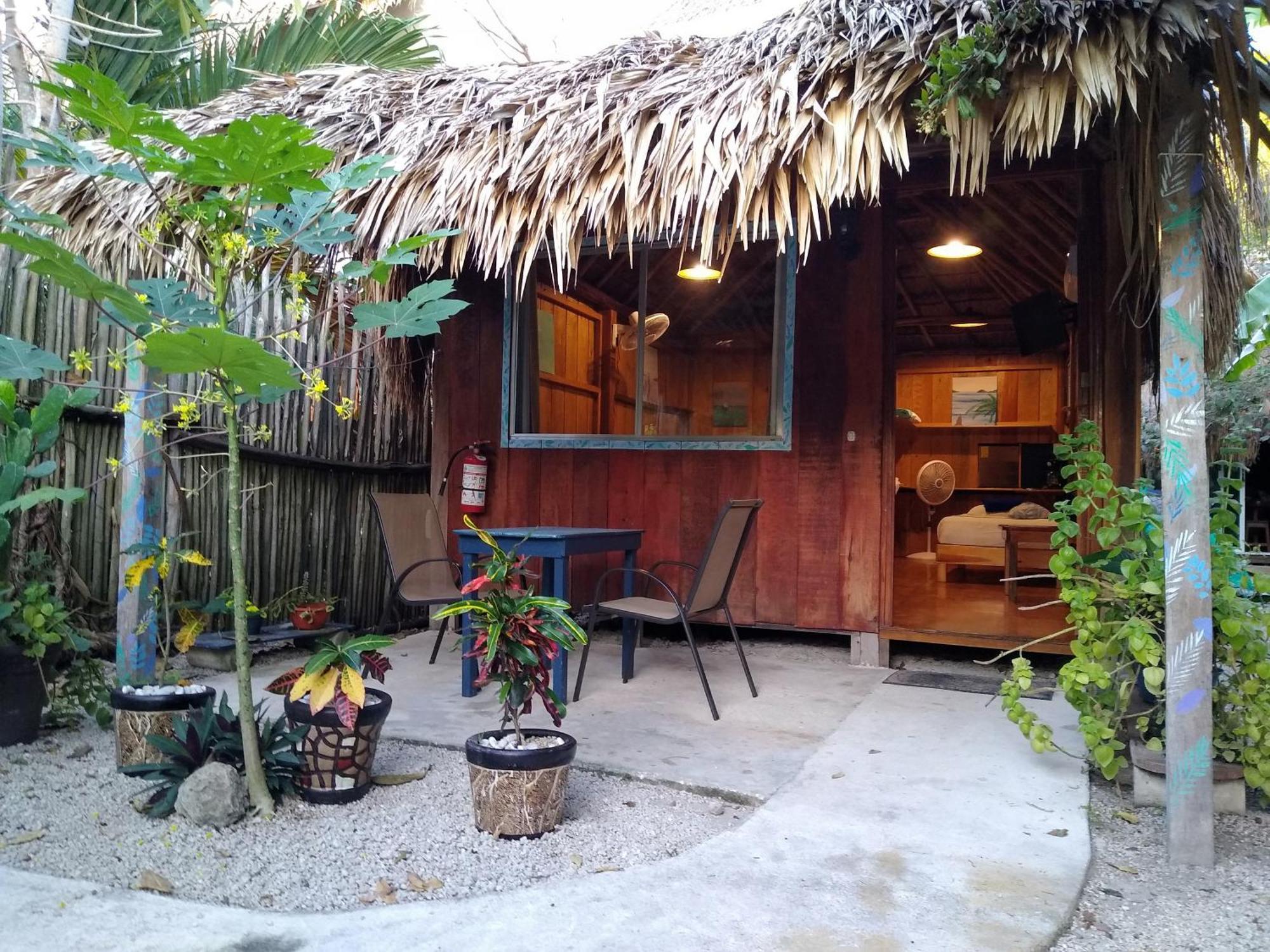 Hotel & Suites Oasis Bacalar Esterno foto